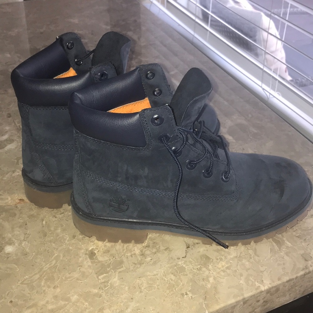 Size 7 Waterproof Timberlands (no trades)